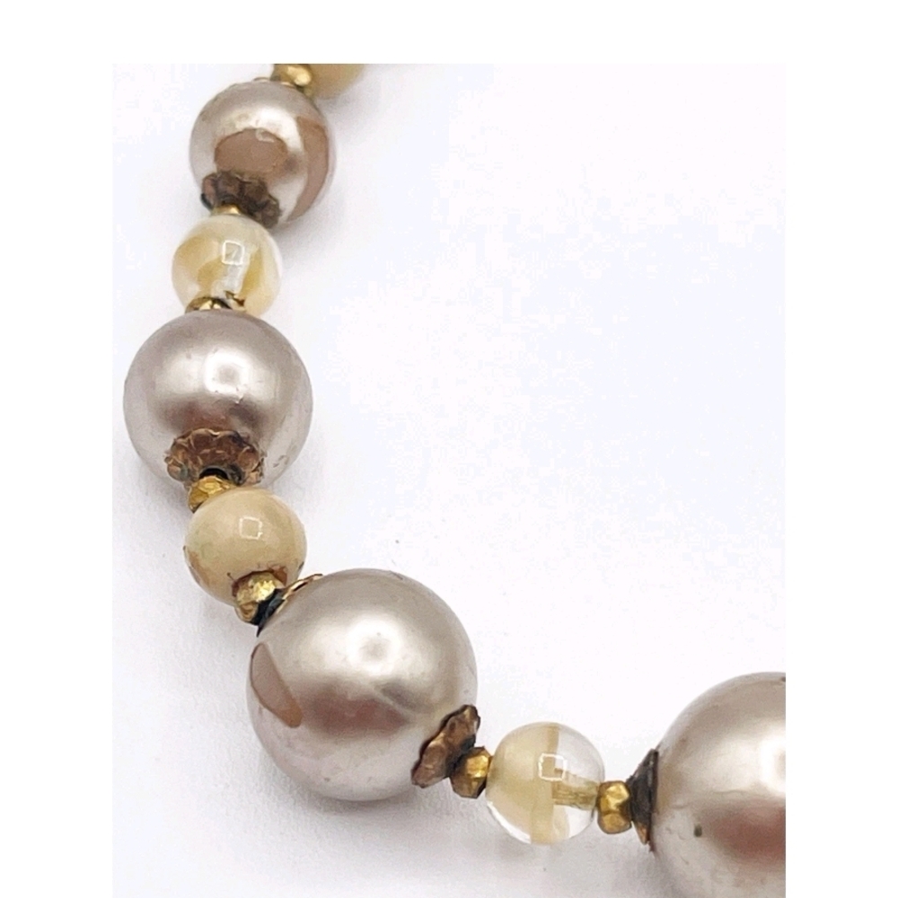 Miriam Haskell Silver and Cream Pearl Bracelet - Picture 4 of 4